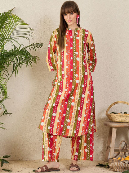 Women Geometric Printed Cotton Kurta with Palazzos