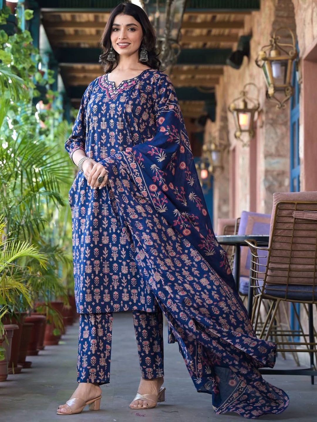 Dhiyona VA Women'sFloral Printed Regular Pure Cotton Straight Kurta with Trousers & With Dupatta