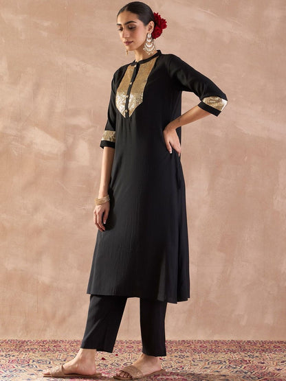 Embroidered Sequinned Straight Kurta With Trousers