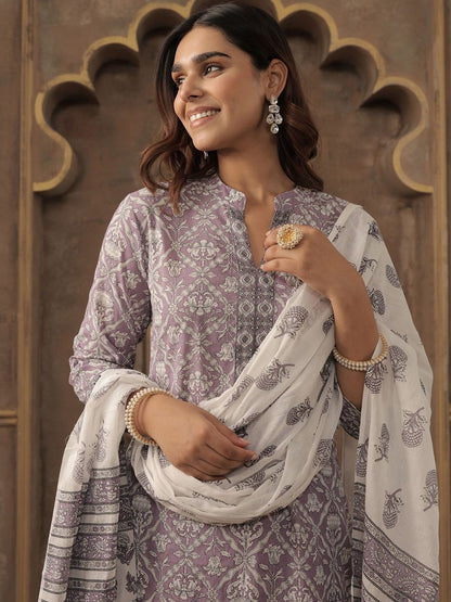Women Ethnic Motifs Printed Cotton Kurta with Trousers & Dupatta