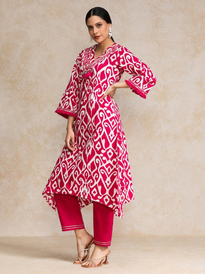 Women's Floral Printed Regular Pure Cotton Kurta with Trousers