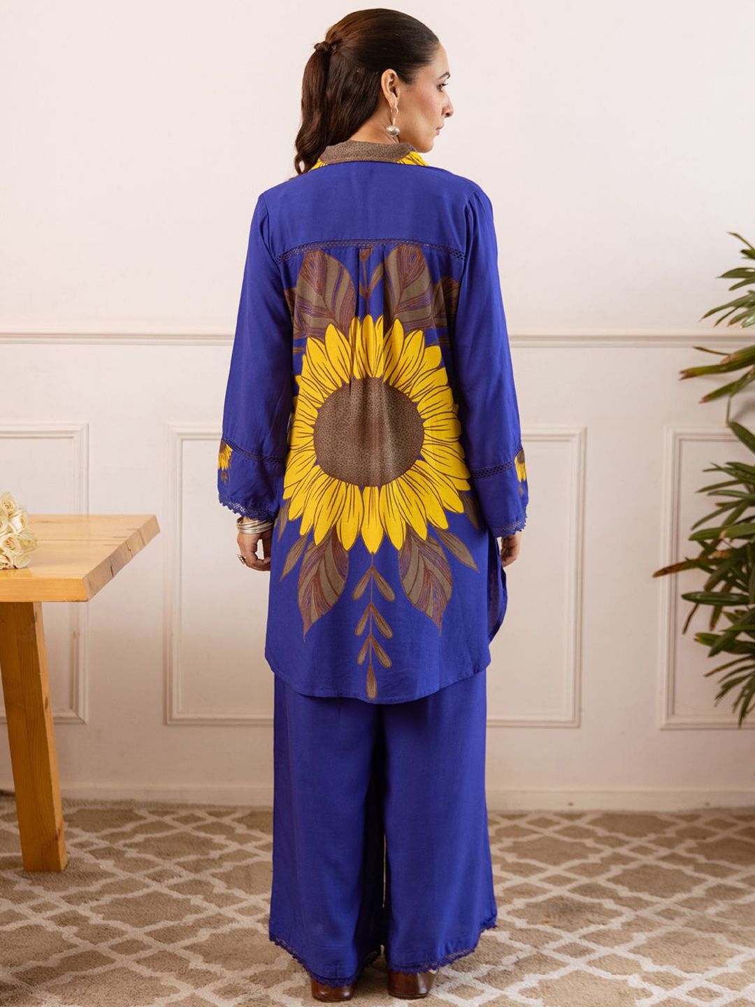 Dhiyona IE Printed Mandarin Collar Long Sleeves Shirt & Palazzo