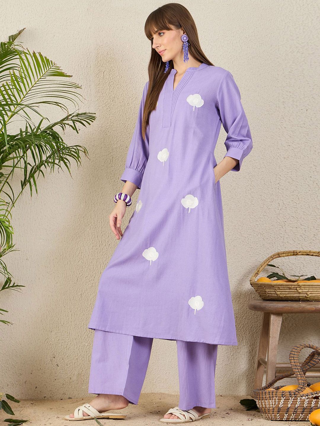 Dhiyona IE Floral Embroidered Mandarin Collar A-Line Tunic With Palazzos Co-Ords