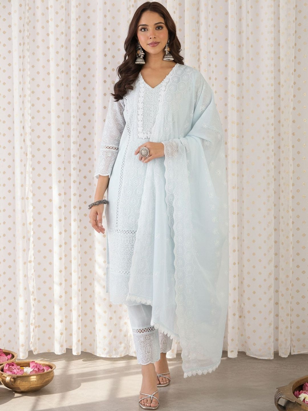 Ethnic Motifs Embroidered Chikankari Pure Cotton Kurta With Trousers & Dupatta