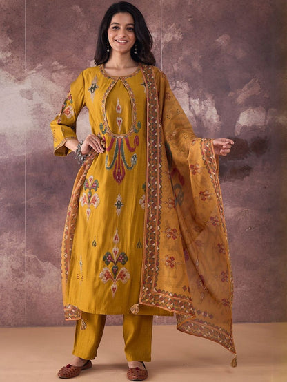 Ethnic Motifs Printed Straight Thread Work Kurta With Trousers & Dupatta