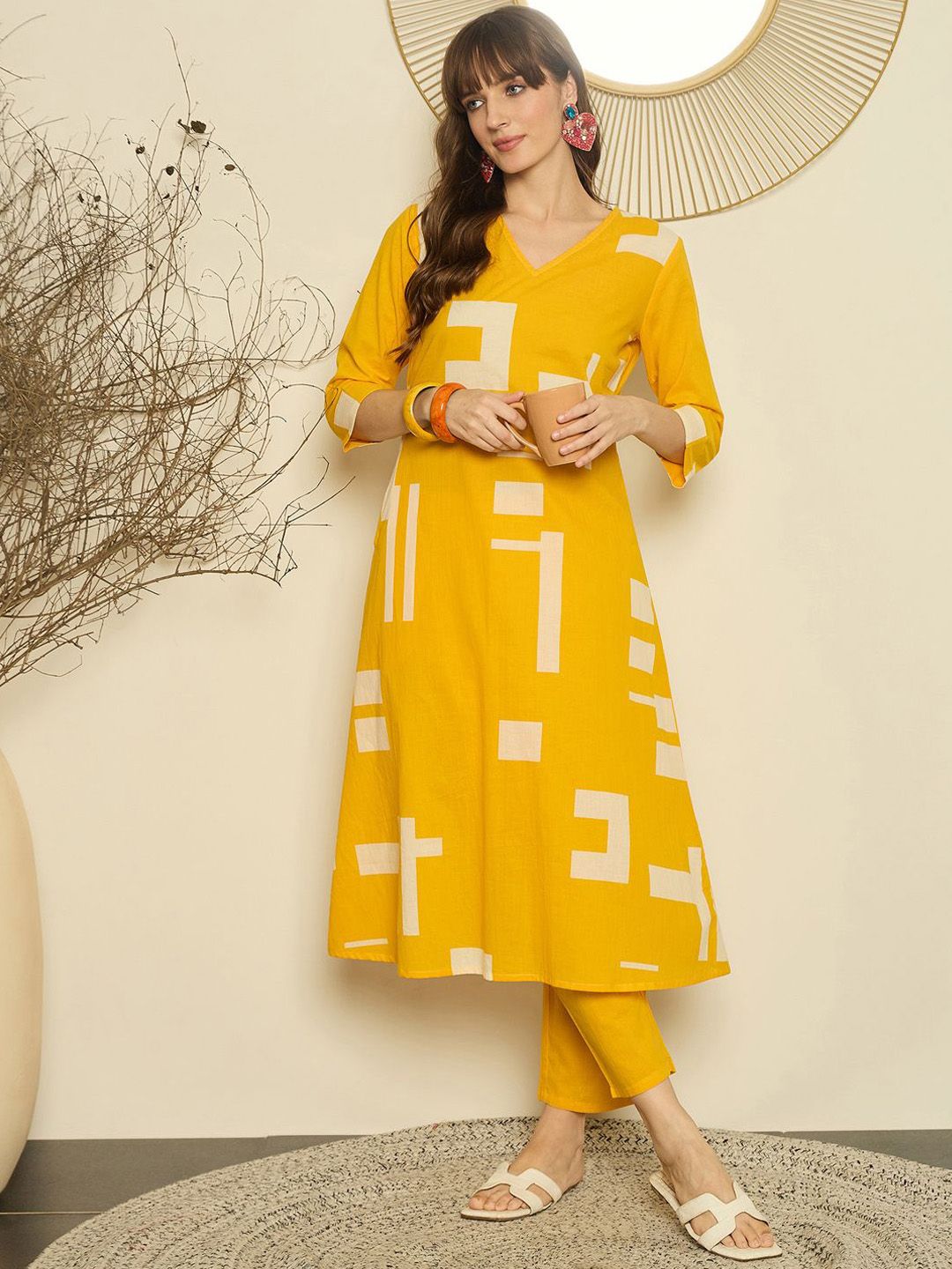 Geometric Printed V-Neck A-Line Pure Cotton Kurta with Trousers