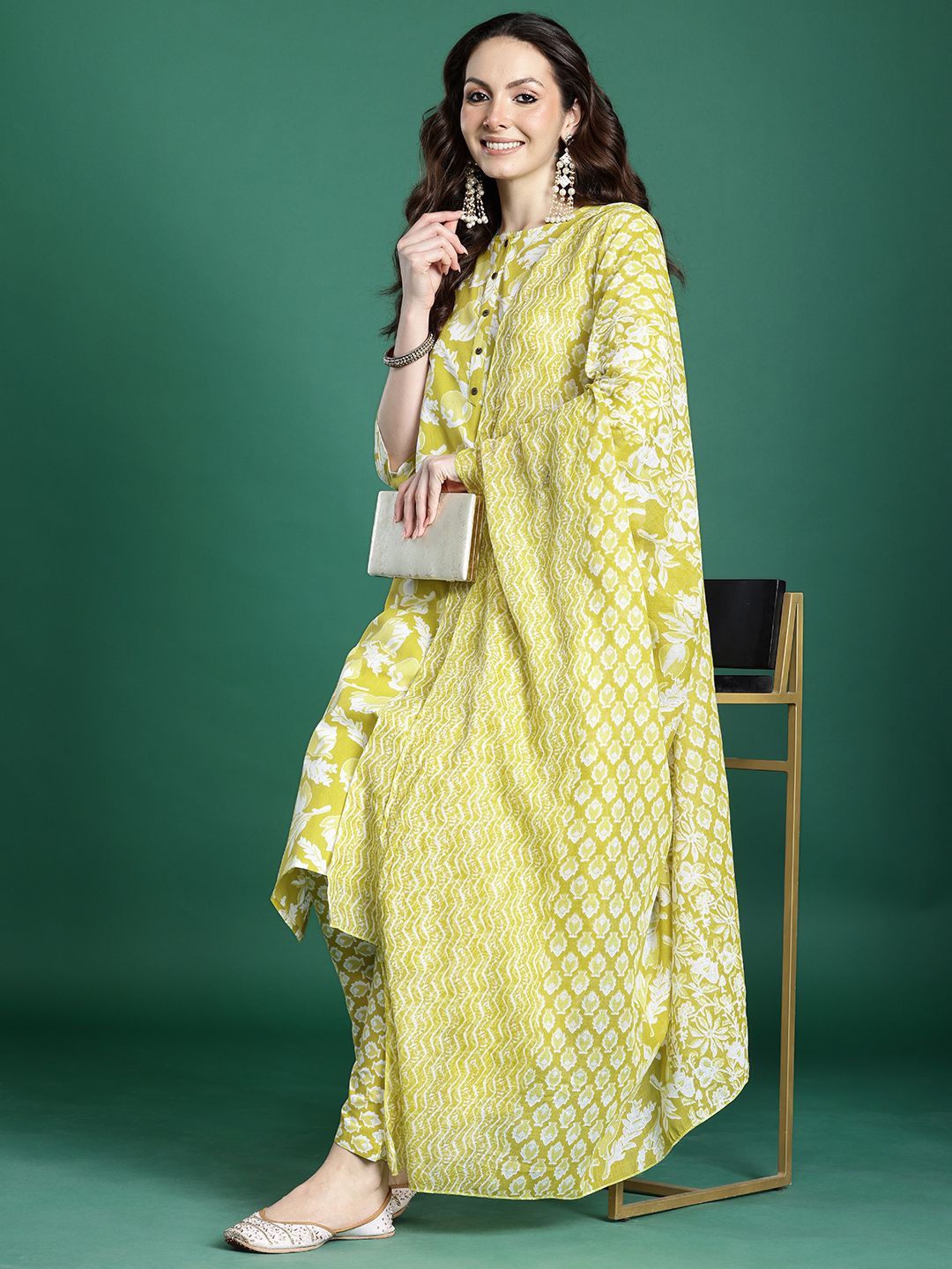 Dhiyona IE Floral Printed Regular Pure Cotton Kurta with Trousers & With Dupatta