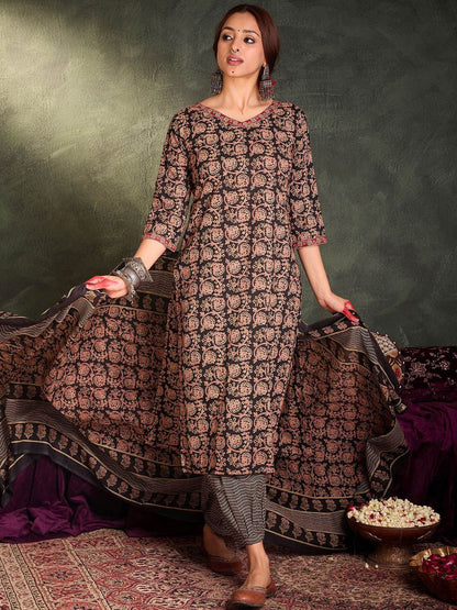 Dhiyona IE Floral Printed V-Neck Cotton Straight Kurta With Trousers & Dupatta