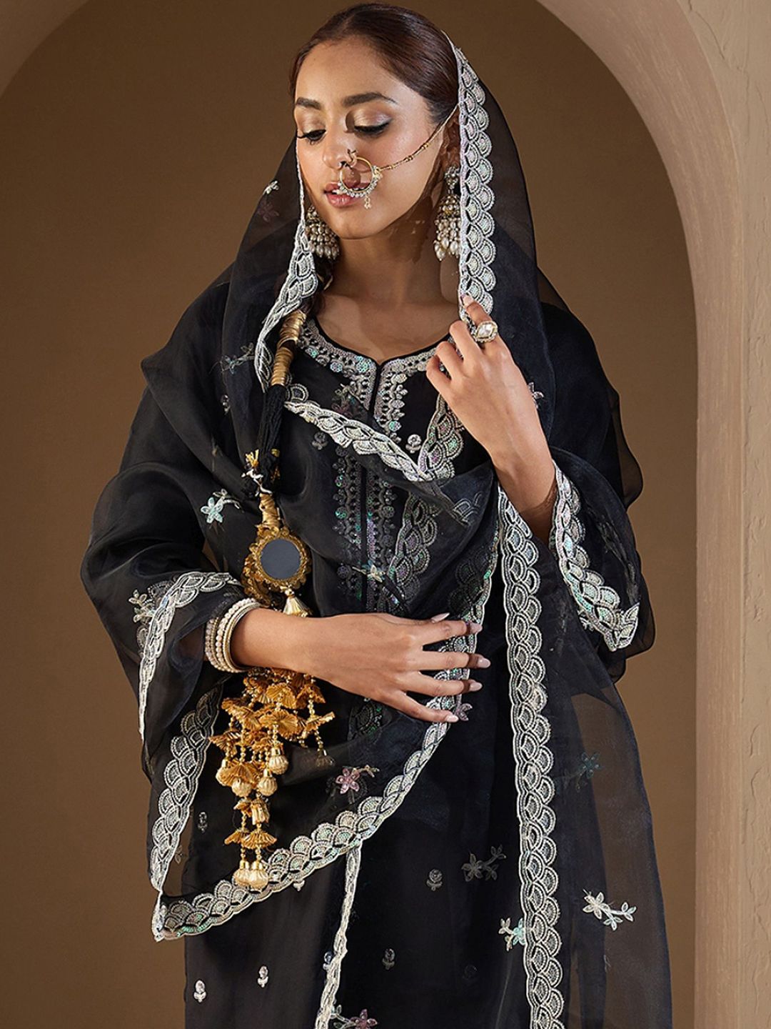 Dhiyona IE Women Ethnic Motifs Embroidered Regular Kurta with Trousers & With Dupatta