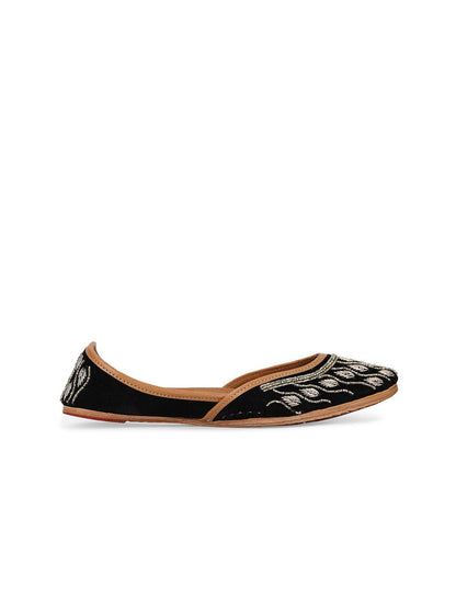Dhiyona HOP Embellished Ethnic Mojaris
