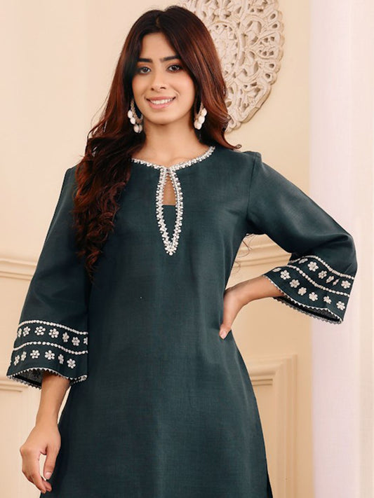 Dhiyona VA Women'sEmbroidered Straight Sequinned Kurta with Palazzos
