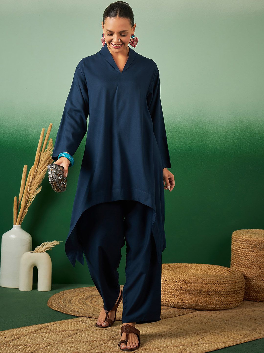 Dhiyona SN Women's A Line Asymmetric Kurta With Trouser