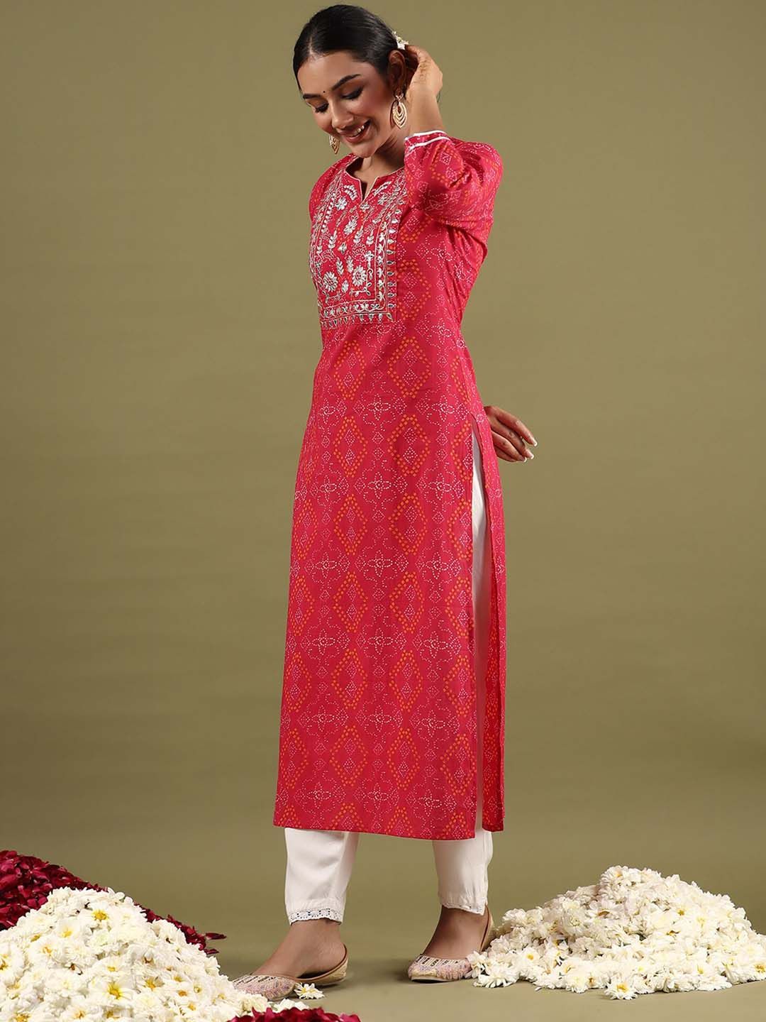Dhiyona IE Women Floral Printed Notched Neck Thread Work Straight Cotton Kurta