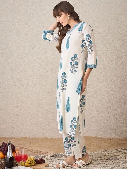 Dhiyona IE Printed V-Neck Pure Cotton Tunic With Trouser