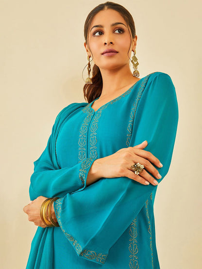 Dhiyona SO Women's Women Floral Embroidered Regular Beads and Stones Kurta with Churidar & With Dupatta