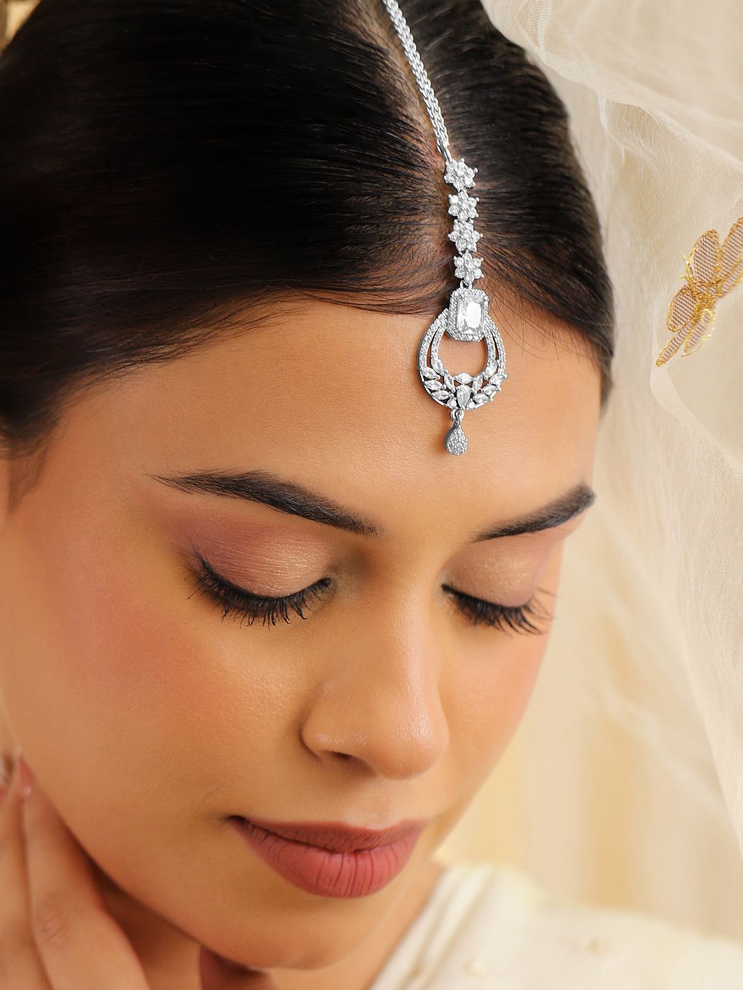 Dhiyona RJ Women's Rhodium-Plated Artificial Stones Studded Maang Tikka