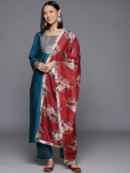Dhiyona VA Women'sEmbroidered Sequinned Straight Kurta & Trousers With Dupatta