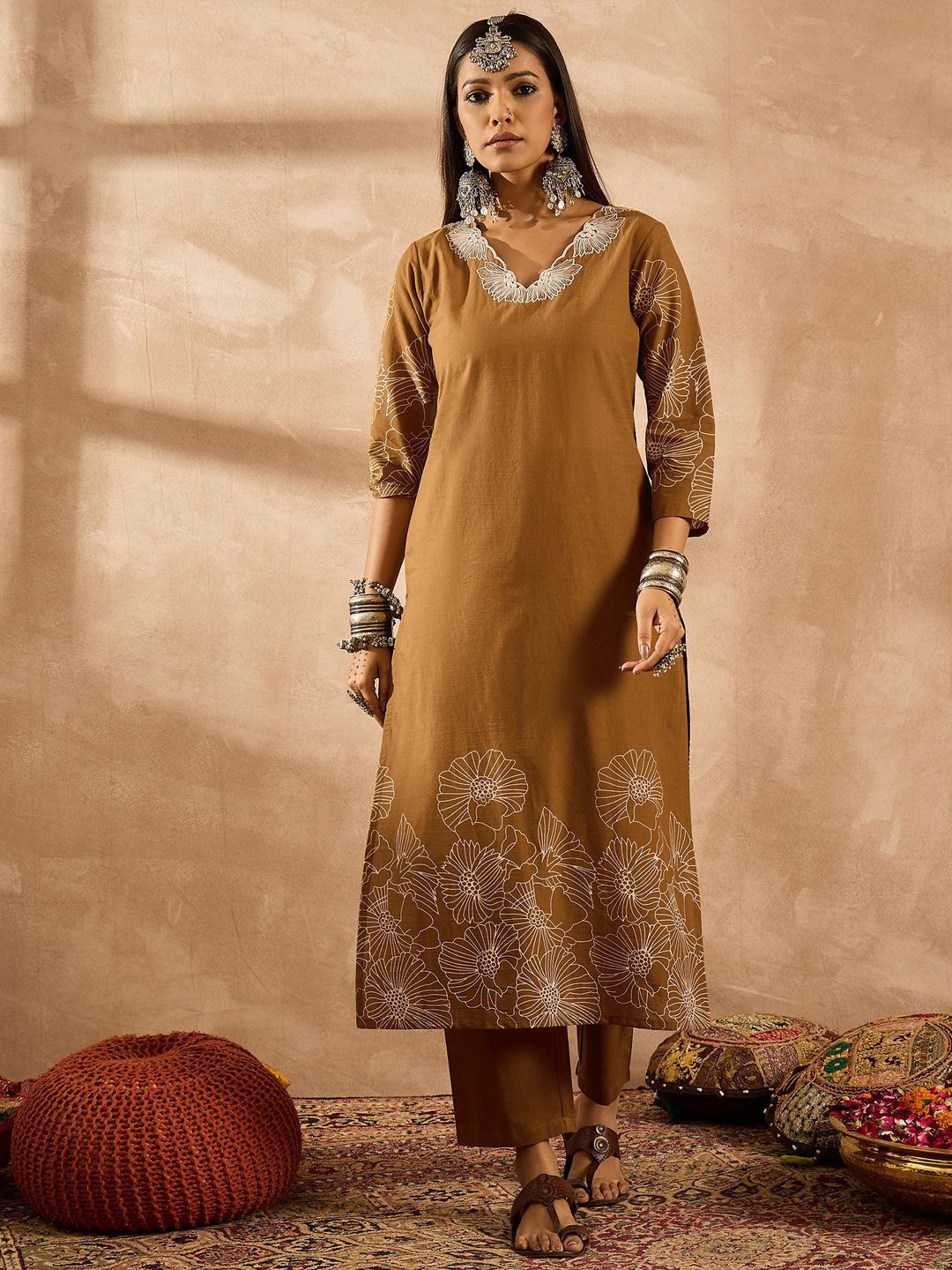 Dhiyona IE Women Floral Embroidered Regular Sequinned Pure Cotton Kurta with Trousers & With Dupatta