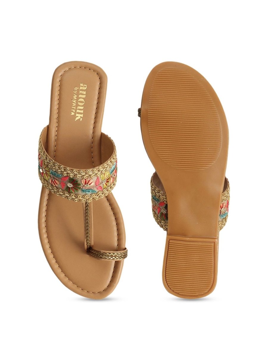 Dhiyona AK Embellished One Toe Flats