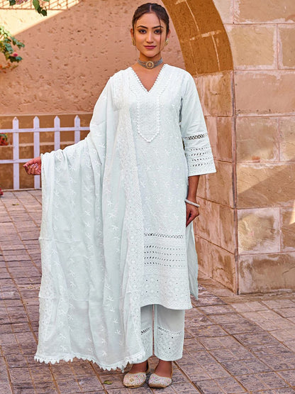 Floral Embroidered Thread Work Pure Cotton Straight Kurta With Trousers & Dupatta
