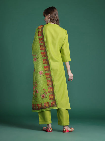 Ethnic Motifs Yoke Design Thread Work Kurta with Trousers & With Dupatta
