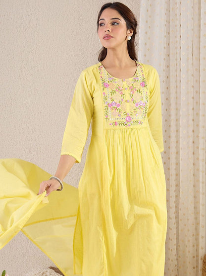 Dhiyona IE Women Floral Embroidered Cotton Kurta with Trousers & Dupatta