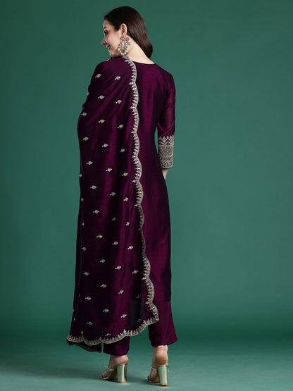 Ethnic Motifs Embroidered Sequinned Kurta with Trousers & With Dupatta