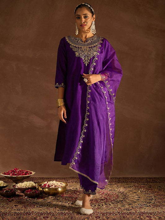 Dhiyona IE Purple Ethnic Motifs Zari Embroidered Kurta with Trousers & With Dupatta