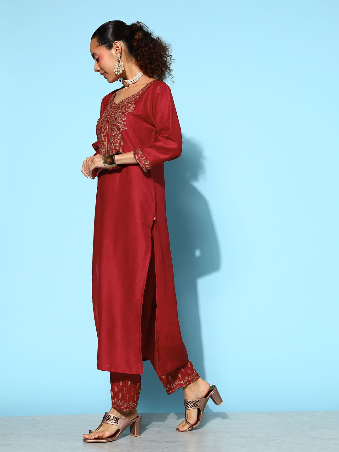 Dhiyona VA Women's Maroon Ethnic Motifs Embroidered Kurta With Trousers & Dupatta