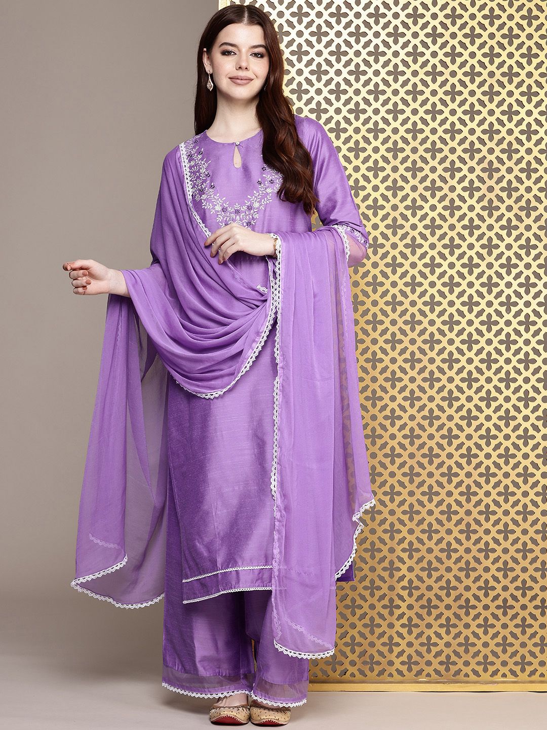Dhiyona PD Women Floral Yoke Design Thread Work Jashn Kurta & Palazzos With Dupatta