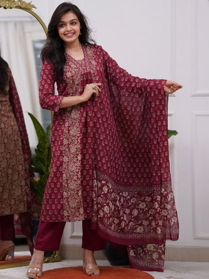 Dhiyona KL Women Ethnic Motifs Printed Panelled Kurta with Trousers & With Dupatta