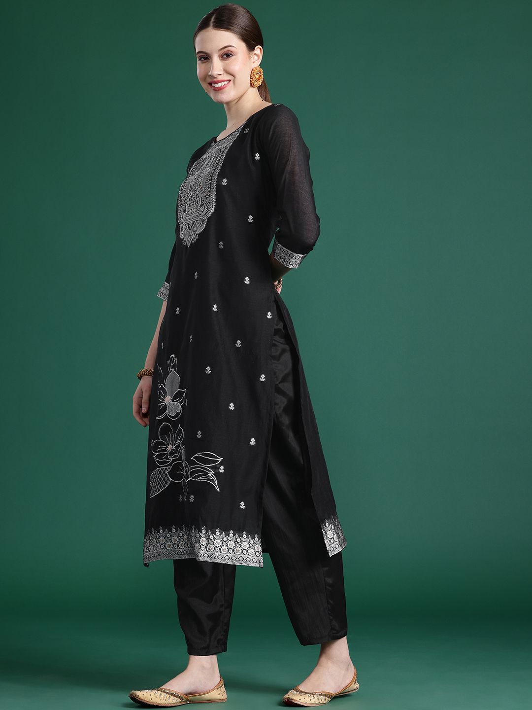 Woven Design Kurta With Trousers & Dupatta