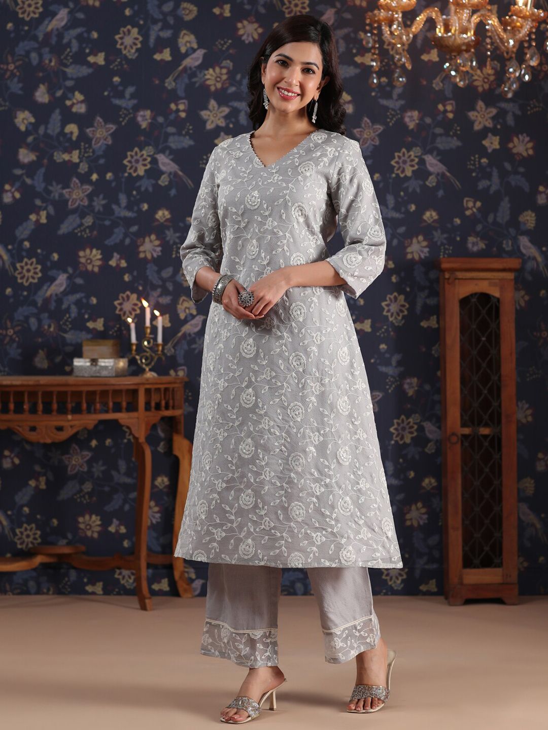Dhiyona PD Women Floral Embroidered V Neck Sequinned A-Line Kurta With Palazzos