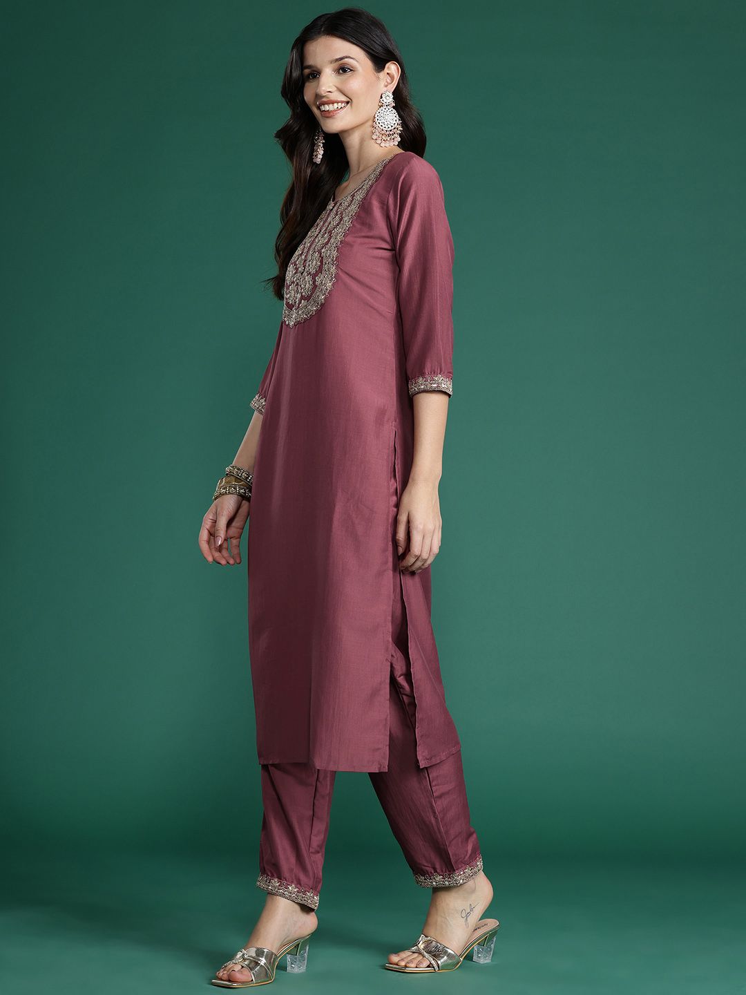 Floral Yoke Design Sequinned Kurta With Trousers & Dupatta