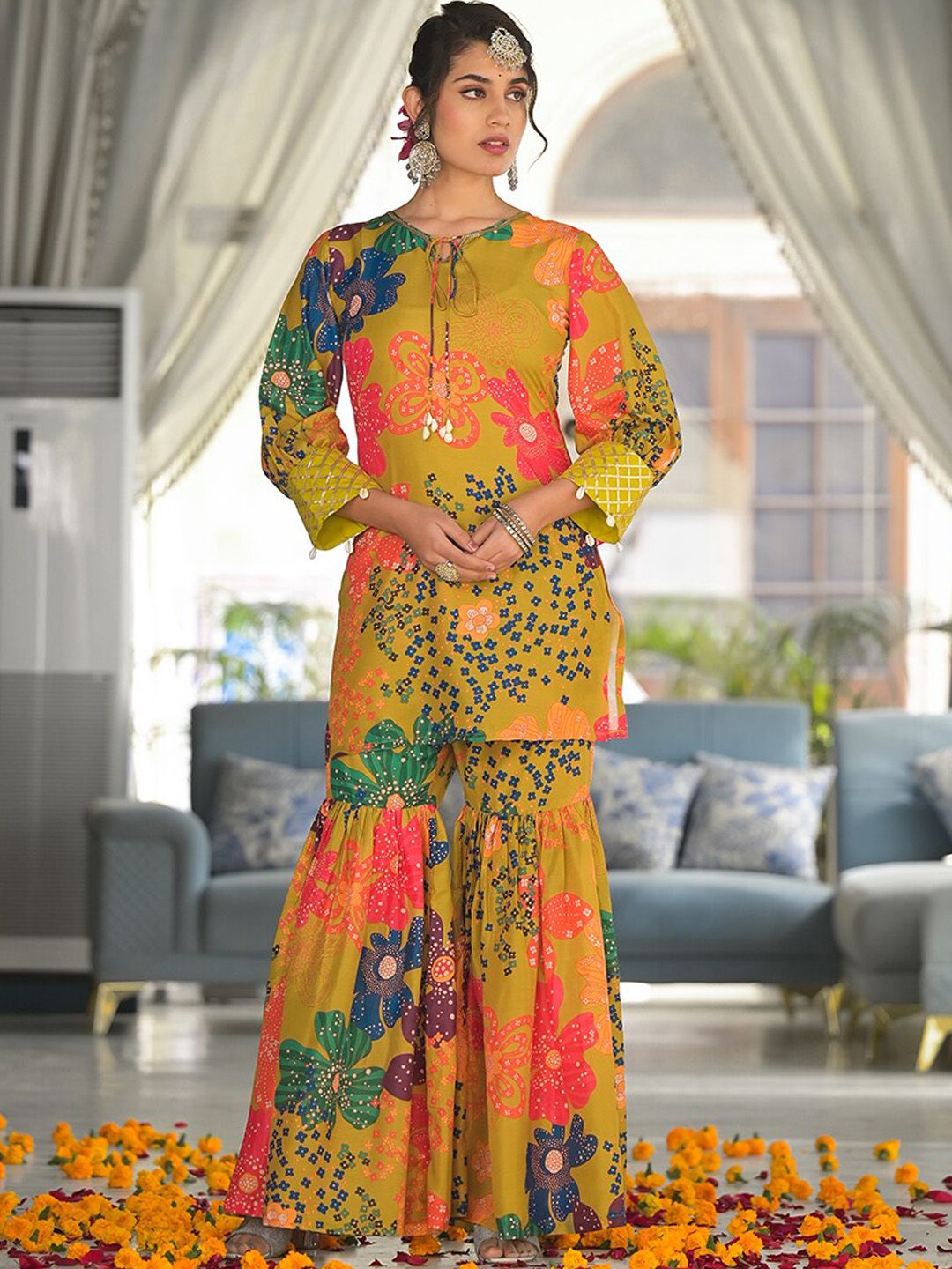 Dhiyona VA Women's Floral Printed Kurti with Sharara & Dupatta