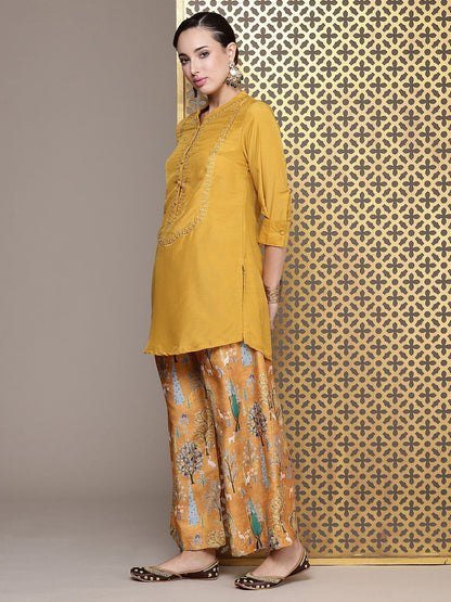 Dhiyona PD Women Women Floral Embroidered Regular Jashn Kurti With Palazzos & Dupatta