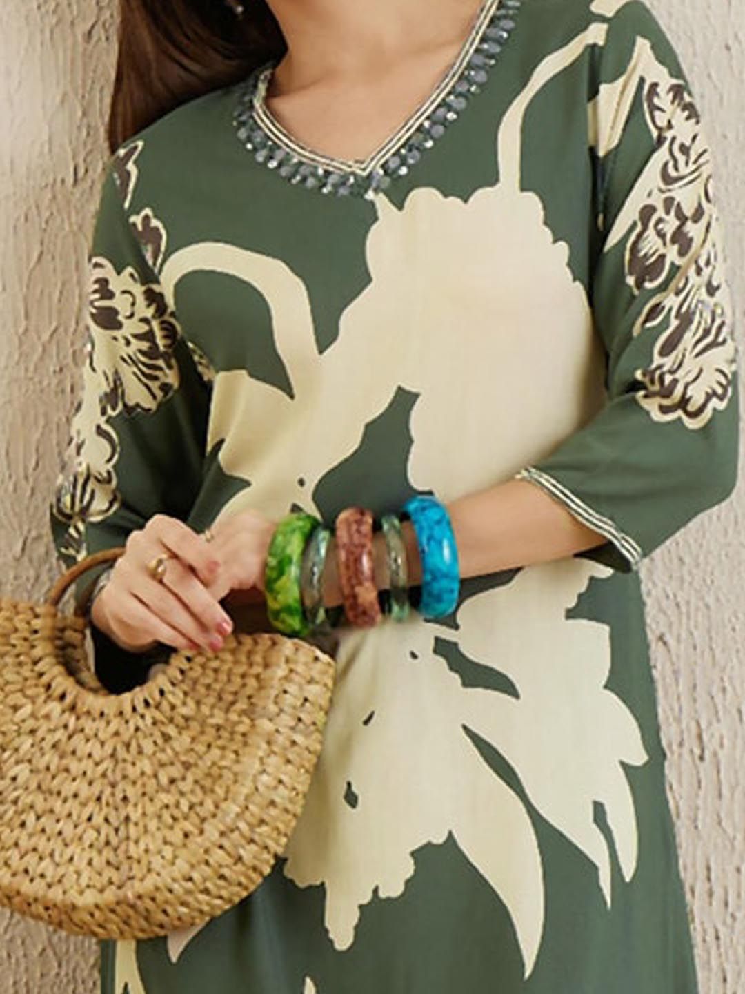Dhiyona IE Floral Printed V-Neck Sequinned Straight Kurta with Salwar