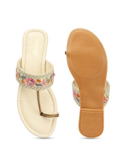 Dhiyona AK Embellished One Toe Flats