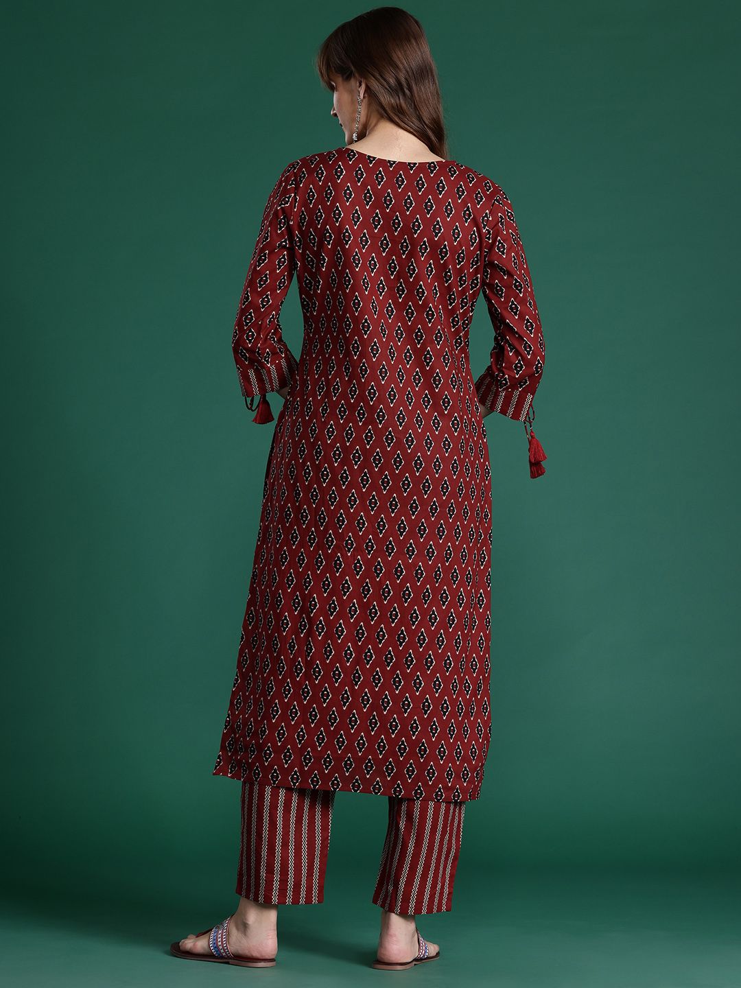 Dhiyona IE Ethnic Motifs Printed Pure Cotton Kurta with Trousers