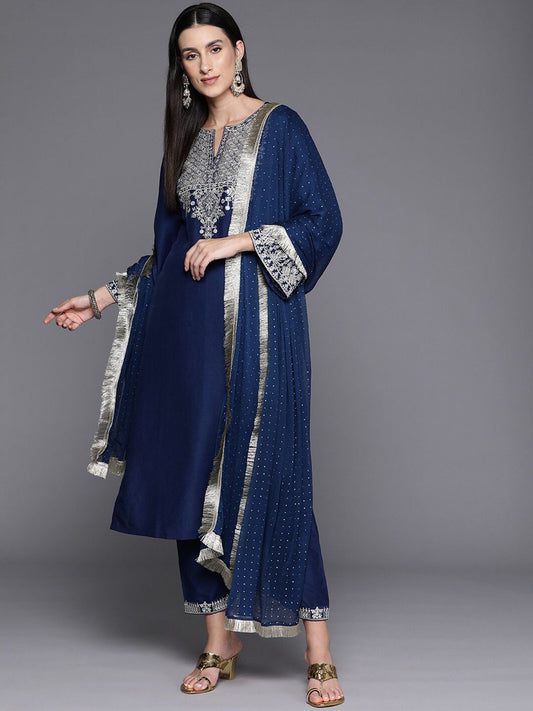 Dhiyona VA Women'sNotch Neck Ethnic Motifs Embroidered Regular Kurta Set