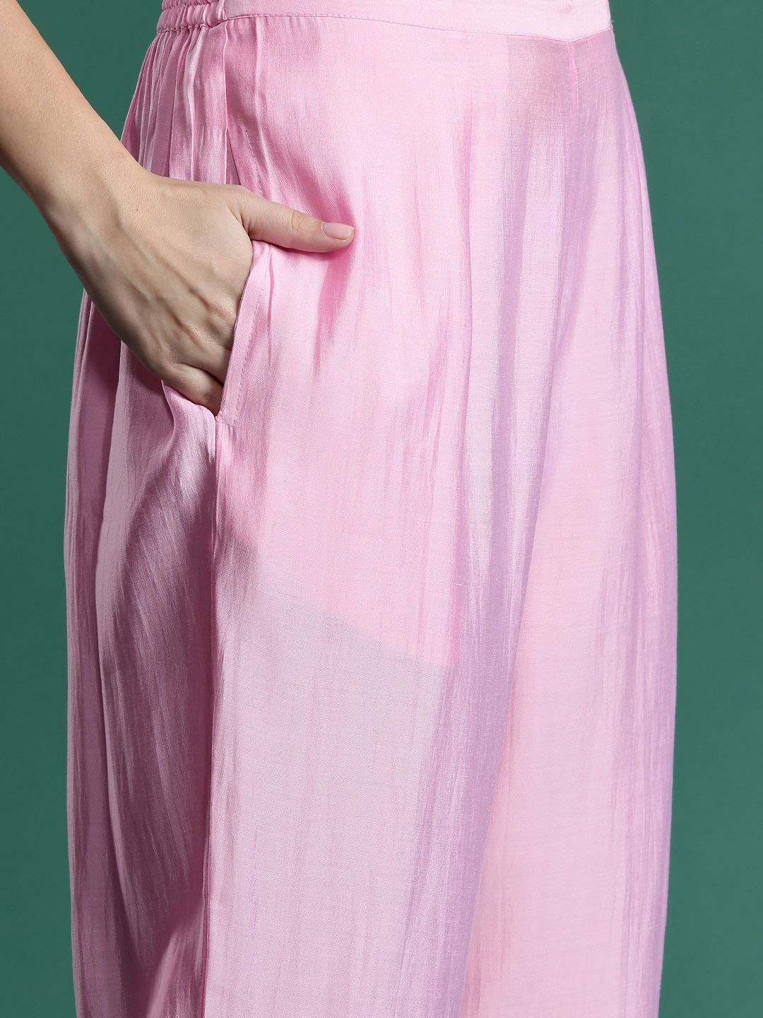 Dhiyona IE Ethnic Motifs Zari Embroidered Kurta With Trousers & Dupatta