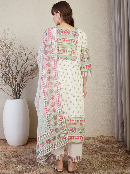 Women Floral Printed Cotton Kurta with Trousers & Dupatta