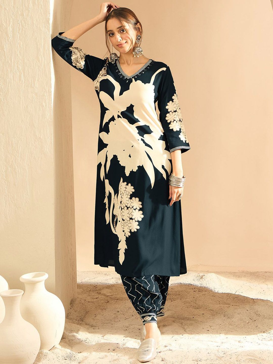 Floral Printed V-Neck Beads and Stones Screen Technique Kurta With Salwar