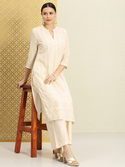Dhiyona PD Women Women Jashn Embroidered Thread Work Zari Sequinned Kurta with Palazzos