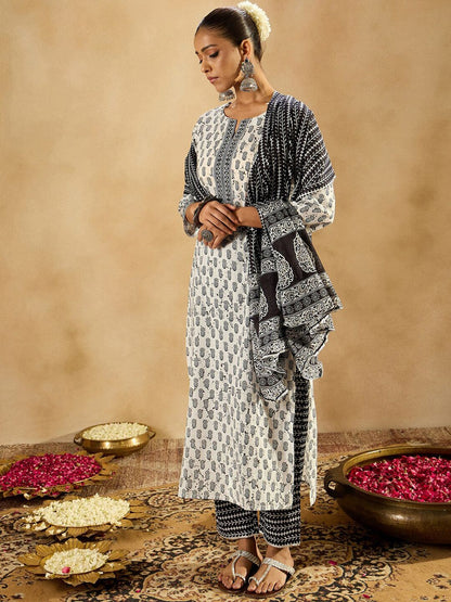 Dhiyona IE Floral Printed Mirror Work Pure Cotton Kurta with Palazzos & With Dupatta