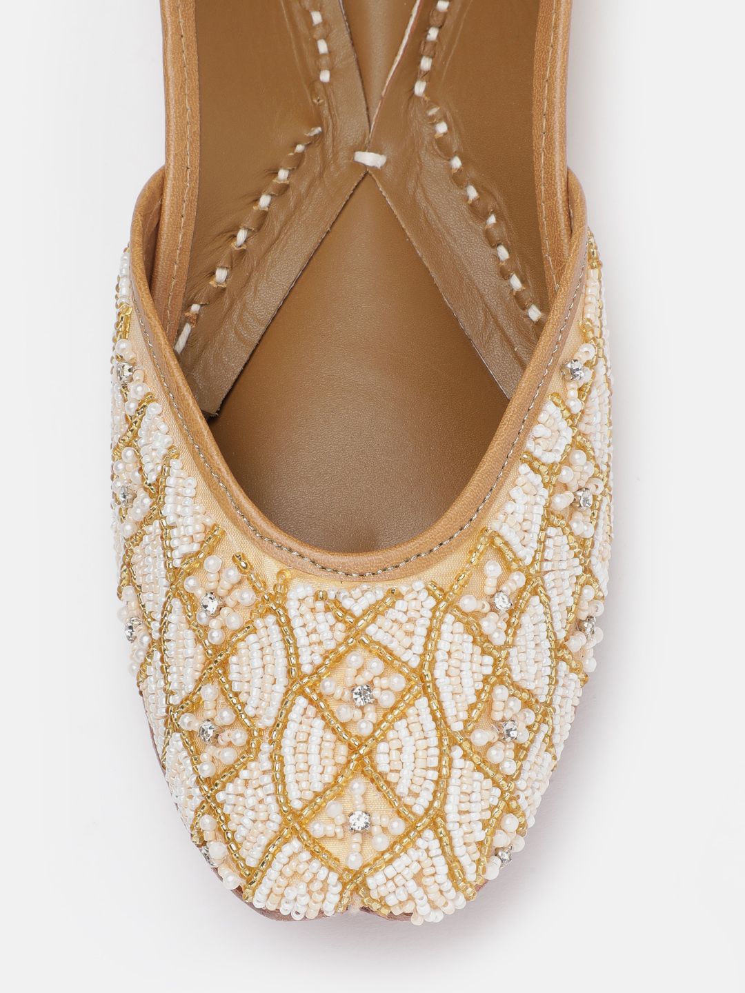 Dhiyona HOP Women Beads Embellished Mojaris