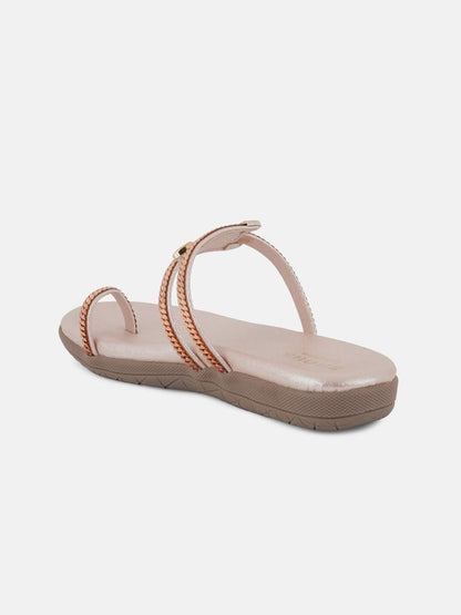 Dhiyona AK Embellished One Toe Flats