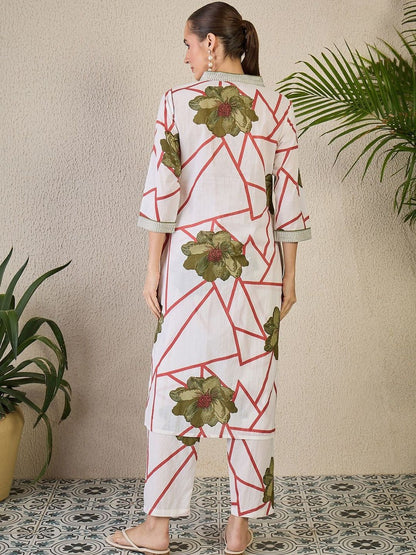 Women Floral Printed Regular Pure Cotton Kurta with Trousers