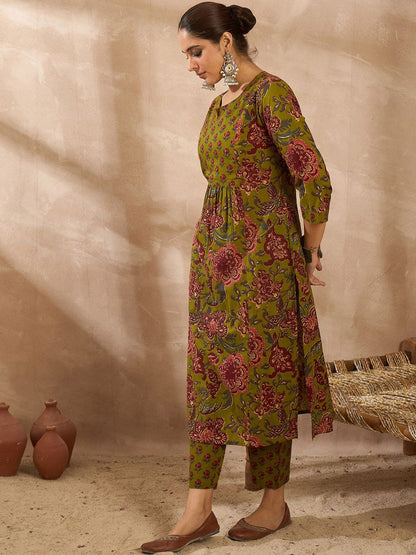 Floral Printed Notch Neck Pure Cotton Kurta With Trousers
