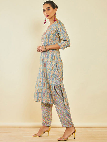 Dhiyona SO Women's Grey Ethnic Motifs Printed Gotta Patti Straight Kurta With Trousers